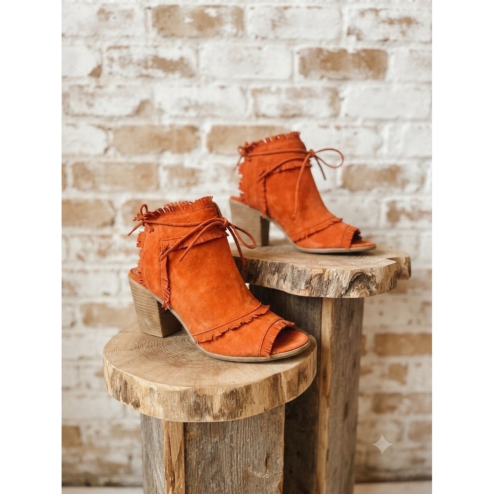 Silent D Gresham Burnt Orange Suede Fringe Peep Toe Block Heel Booties 39 8.5